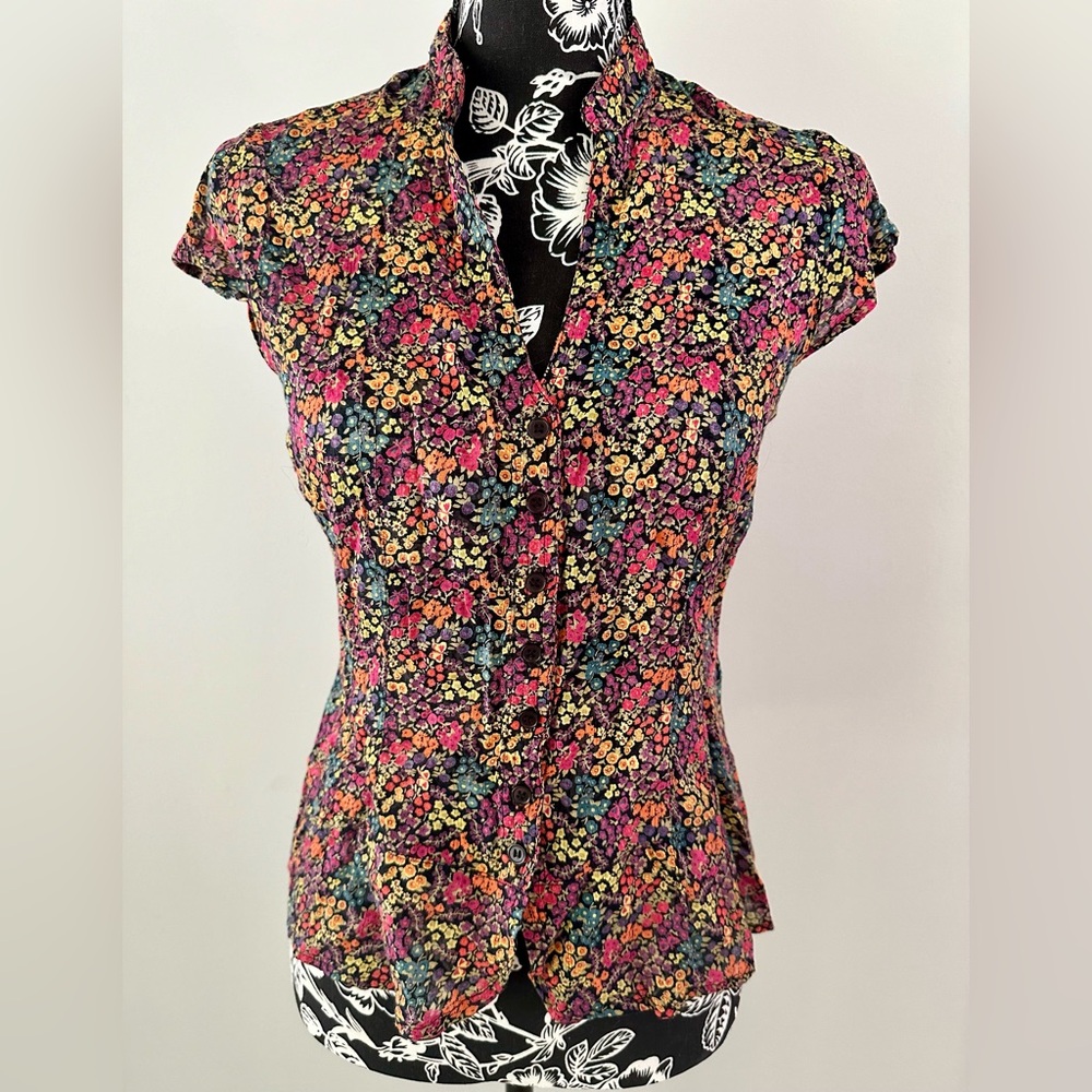 Multi color floral/butterfly summer cotton top
